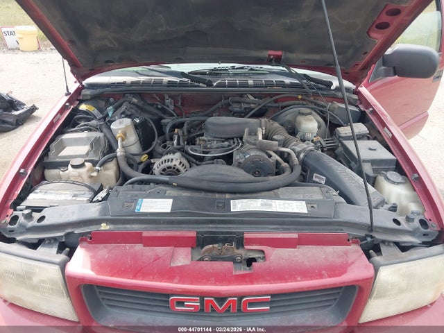 44701144 :رقم المزاد ، 1GTCS19W018133784 vin ، 2001 Gmc Sonoma Sls مزاد بيع