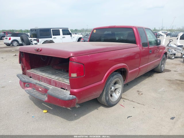 44701144 :رقم المزاد ، 1GTCS19W018133784 vin ، 2001 Gmc Sonoma Sls مزاد بيع
