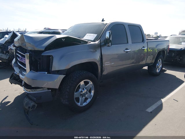 44701146 :رقم المزاد ، 1GTHK23608F180212 vin ، 2008 Gmc Sierra 2500hd Slt مزاد بيع