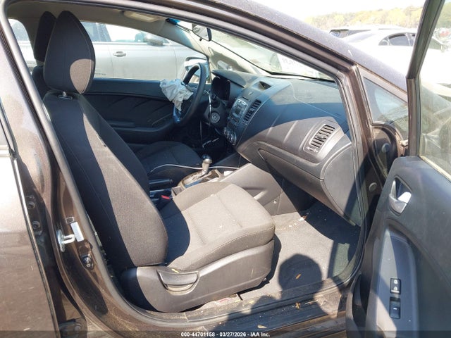 Aukcja sprzedaży 2017 Kia Forte Lx, vin: 3KPFK4A72HE145714, numer aukcji: 44701158