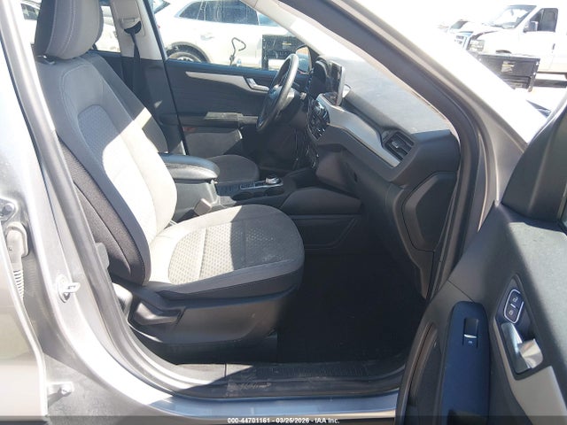 44701161 :رقم المزاد ، 1FMCU9BZ4MUA84531 vin ، 2021 Ford Escape Se Hybrid مزاد بيع