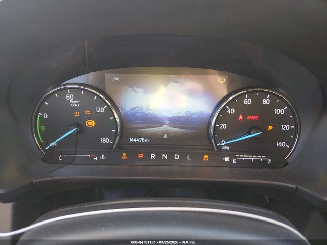44701161 :رقم المزاد ، 1FMCU9BZ4MUA84531 vin ، 2021 Ford Escape Se Hybrid مزاد بيع