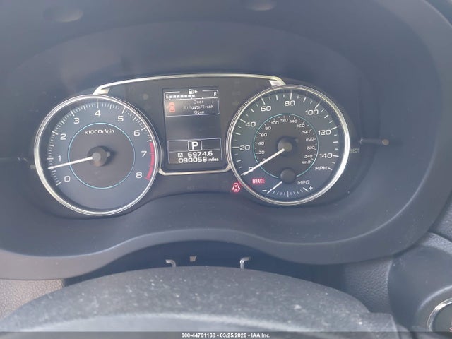 44701168 :رقم المزاد ، JF2GPALC2HH227694 vin ، 2017 Subaru Crosstrek 2.0i Limited مزاد بيع