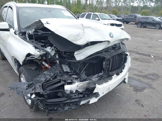 2020 BMW X5 5UXCR4C08L9D57496 Photo 5