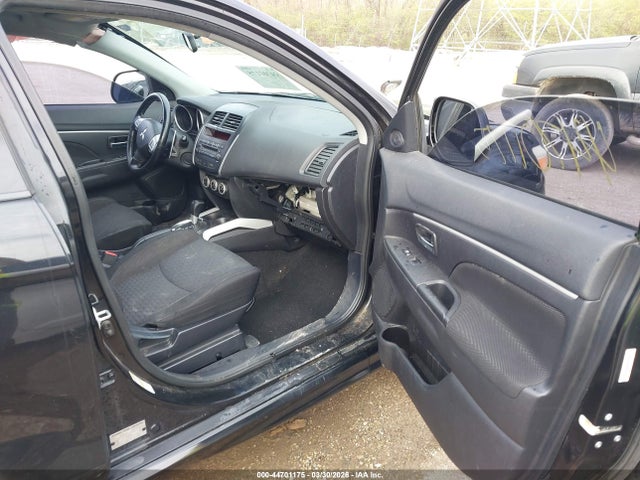 Продажа на аукционе авто 2011 Mitsubishi Outlander Sport Se, vin: JA4AP4AU0BZ003370, номер лота: 44701175