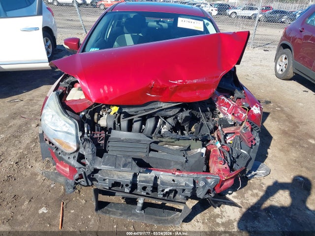 1FADP3F2XEL338279 Ford FOCUS SE