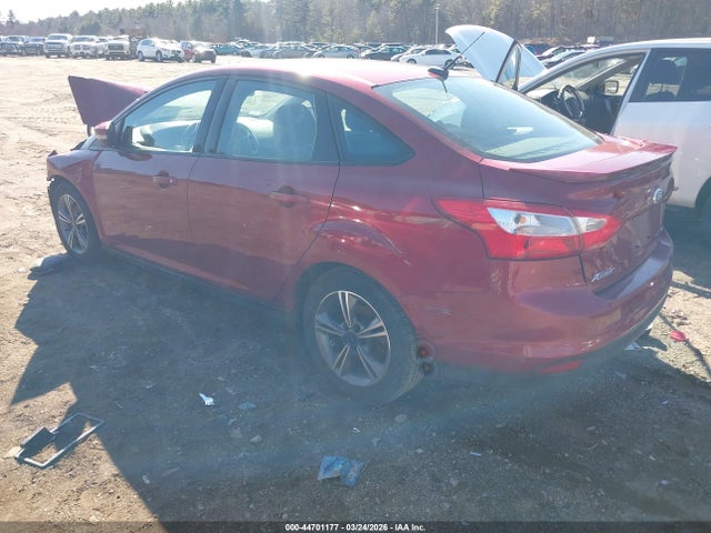 1FADP3F2XEL338279 Ford FOCUS SE