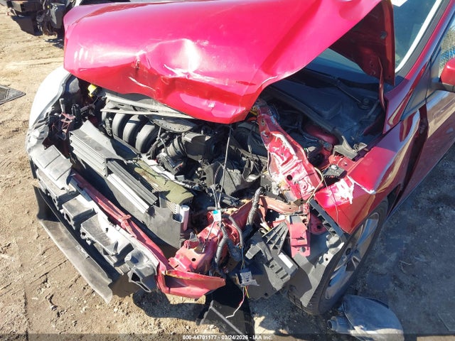 1FADP3F2XEL338279 Ford FOCUS SE