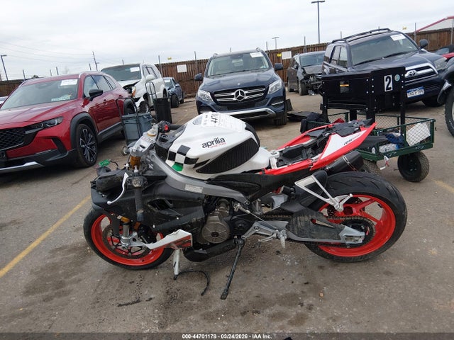 44701178 :رقم المزاد ، ZD4KSUR04RS000313 vin ، 2024 Aprilia Rs 660 Extrema مزاد بيع