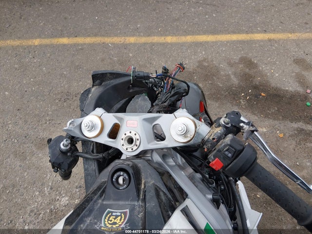 44701178 :رقم المزاد ، ZD4KSUR04RS000313 vin ، 2024 Aprilia Rs 660 Extrema مزاد بيع