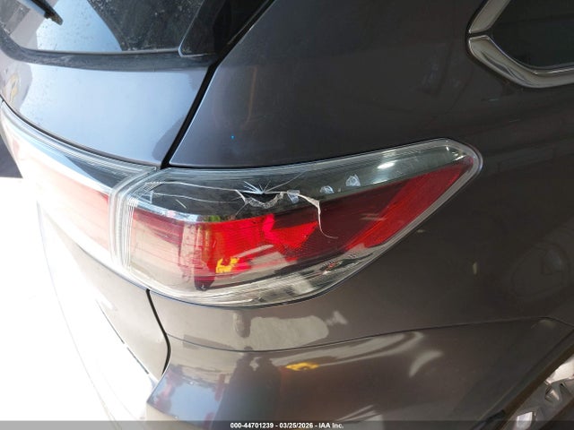 44701239 :رقم المزاد ، 5TDDKRFH5FS124297 vin ، 2015 Toyota Highlander Limited V6 مزاد بيع