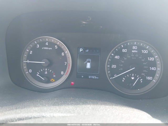 KM8J3CA27HU342249 Hyundai Tucson Sport