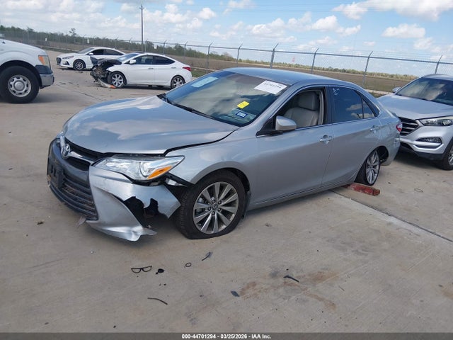 Toyota CAMRY XLE 2017 4T1BF1FK2HU313363 Image 2