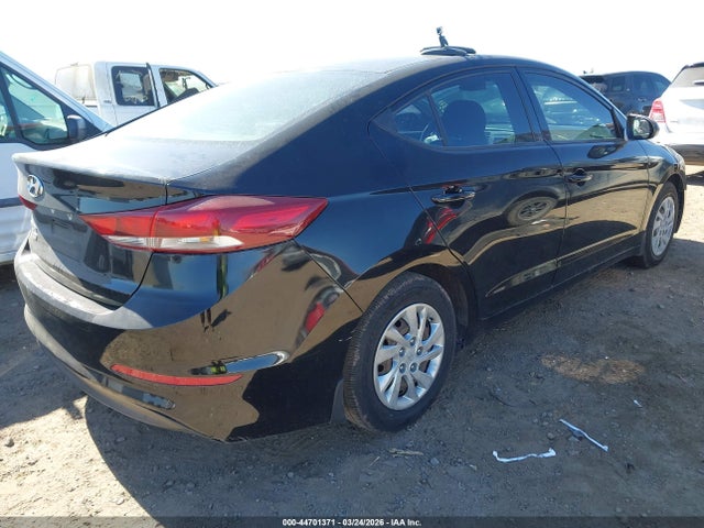 Hyundai ELANTRA SE 2018 KMHD74LF9JU609369 Image 4
