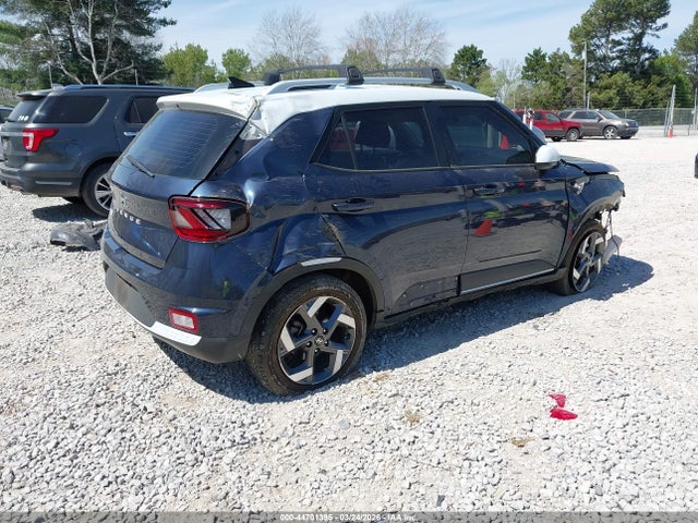 44701395 :رقم المزاد ، KMHRC8A39MU106009 vin ، 2021 Hyundai Venue Denim مزاد بيع