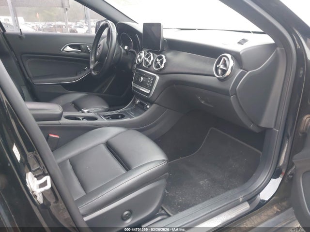 Продажа на аукционе авто 2018 Mercedes-benz Gla 250 4matic, vin: WDCTG4GB8JJ431599, номер лота: 44701399