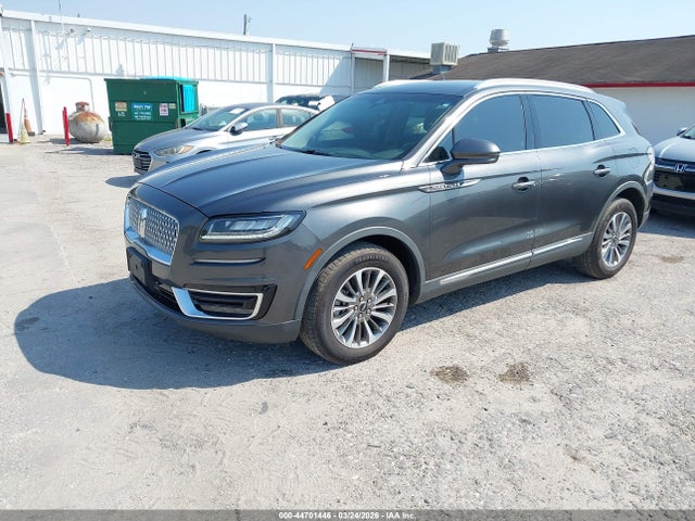 2019 LINCOLN NAUTILUS 2LMPJ6K97KBL17608 Photo 1