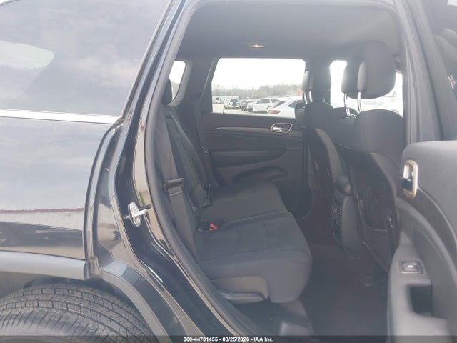 44701455 :رقم المزاد ، 1C4RJFAG4FC208960 vin ، 2015 Jeep Grand Cherokee Laredo مزاد بيع