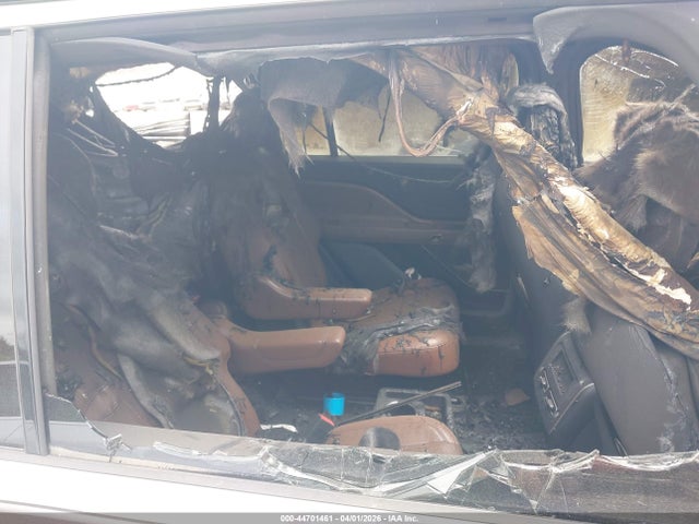 2020 LINCOLN AVIATOR 5LM5J7XCXLGL03268 Photo 7