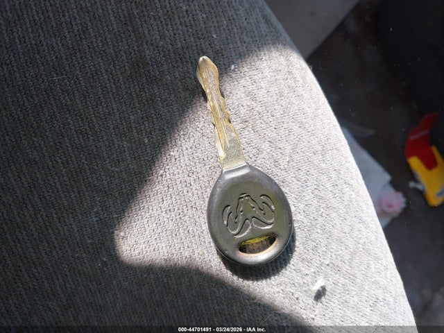 44701491 :رقم المزاد ، 1D4GP24R65B240201 vin ، 2005 Dodge Grand Caravan Se مزاد بيع