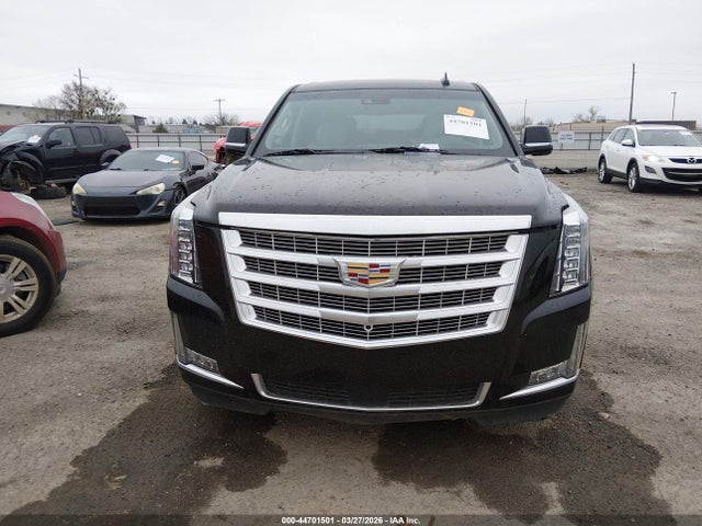 2020 Cadillac Escalade 4wd Premium Luxury მანქანა იყიდება აუქციონზე, vin: 1GYS4CKJ3LR122382, აუქციონის ნომერი: 44701501