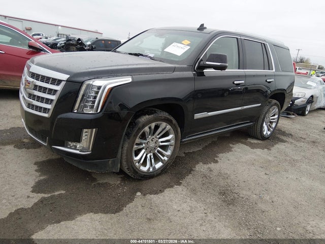 2020 Cadillac Escalade 4wd Premium Luxury მანქანა იყიდება აუქციონზე, vin: 1GYS4CKJ3LR122382, აუქციონის ნომერი: 44701501