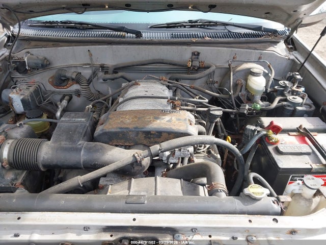2002 TOYOTA TUNDRA 5TBBT44152S306095 Photo 9
