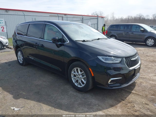 2024 CHRYSLER PACIFICA 2C4RC1BG2RR139595