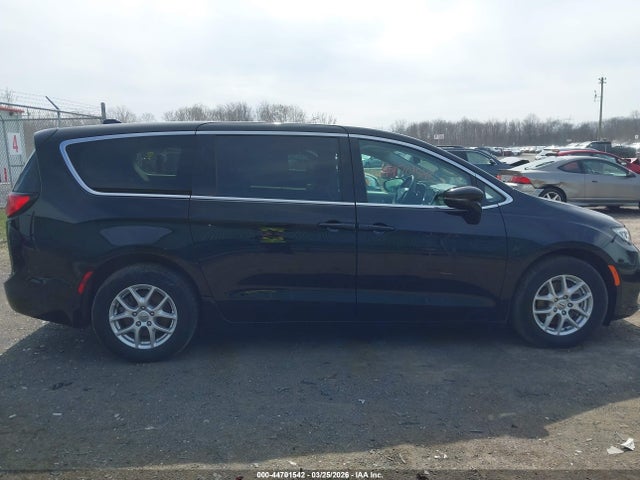 Продажа на аукционе авто 2024 Chrysler Pacifica Touring L, vin: 2C4RC1BG2RR139595, номер лота: 44701542