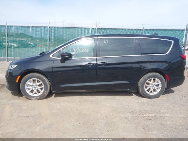 Продажа на аукционе авто 2024 Chrysler Pacifica Touring L, vin: 2C4RC1BG2RR139595, номер лота: 44701542