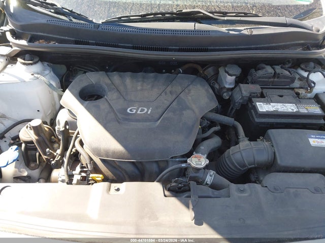 KMHCT4AE8GU044946 Hyundai ACCENT SE