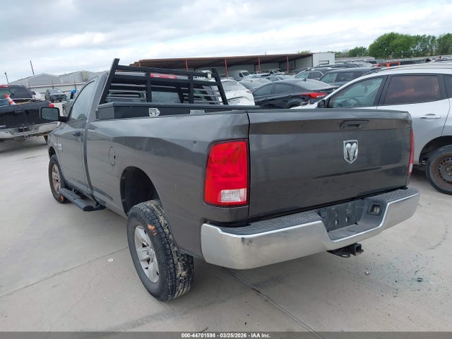 44701598 :رقم المزاد ، 3C6JR6DT0GG343471 vin ، 2016 Ram 1500 Tradesman مزاد بيع