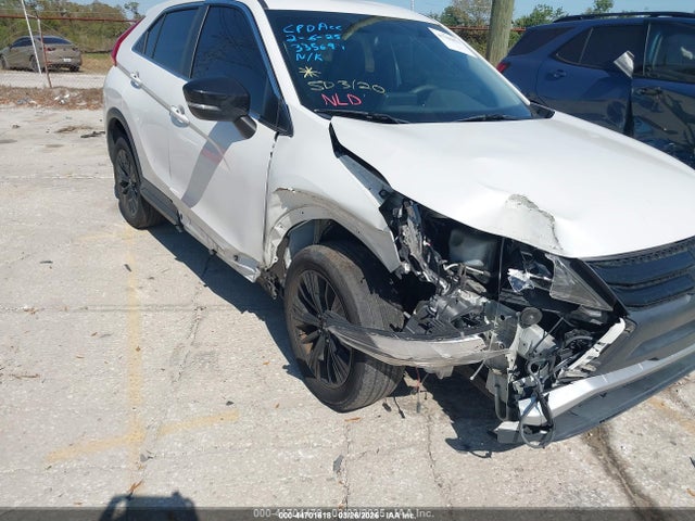 Продаж на аукціоні авто 2018 Mitsubishi Eclipse Cross Le, vin: JA4AT4AA7JZ070340, номер лоту: 44701618
