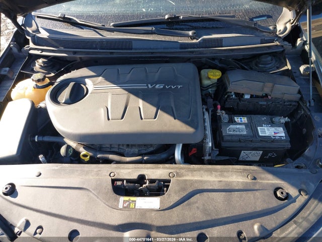 Продажа на аукционе авто 2015 Chrysler 200 S, vin: 1C3CCCDG3FN632150, номер лота: 44701641