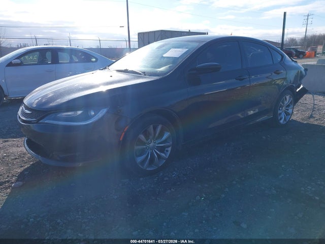 Продажа на аукционе авто 2015 Chrysler 200 S, vin: 1C3CCCDG3FN632150, номер лота: 44701641