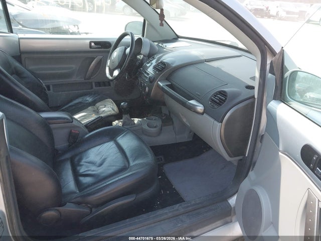 Продаж на аукціоні авто 2003 Volkswagen New Beetle Glx, vin: 3VWDD21Y83M317965, номер лоту: 44701675