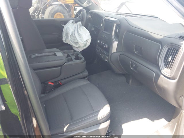 2025 CHEVROLET SILVERADO 1500 1GCPKBEKXSZ257485 Photo 4