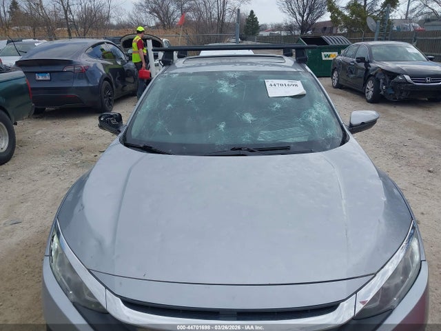 Продажа на аукционе авто 2017 Honda Civic Ex, vin: 19XFC2F78HE014927, номер лота: 44701698