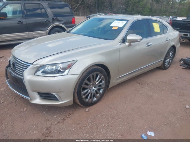 44701722 :رقم المزاد ، JTHBL5EF7G5139984 vin ، 2016 Lexus Ls 460 مزاد بيع