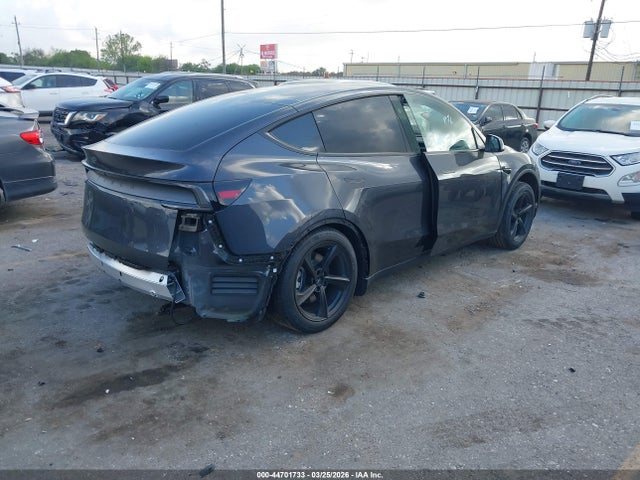 2026 Tesla Model Y Premium Rear-wheel Drive/standard Rear-wheel Drive მანქანა იყიდება აუქციონზე, vin: 7SAYGDEDXTA492821, აუქციონის ნომერი: 44701733