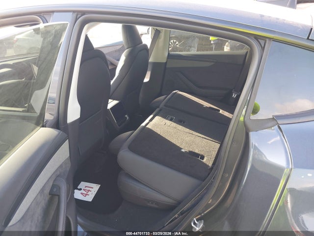 2026 Tesla Model Y Premium Rear-wheel Drive/standard Rear-wheel Drive მანქანა იყიდება აუქციონზე, vin: 7SAYGDEDXTA492821, აუქციონის ნომერი: 44701733