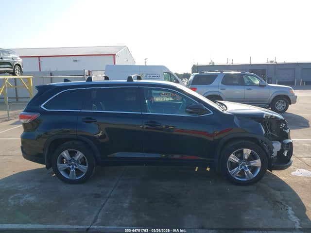 Toyota Highlander Limited 2016 5TDDKRFHXGS330197 Image 13
