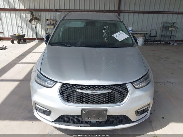 Продажа на аукционе авто 2023 Chrysler Pacifica Touring L, vin: 2C4RC1BG6PR536627, номер лота: 44701773