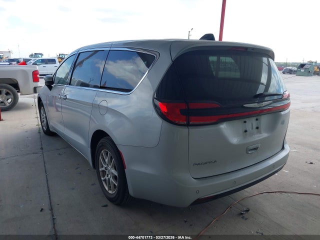 Продажа на аукционе авто 2023 Chrysler Pacifica Touring L, vin: 2C4RC1BG6PR536627, номер лота: 44701773