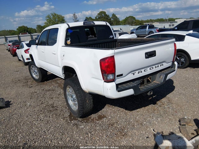 Продаж на аукціоні авто 2017 Toyota Tacoma, vin: 5TFAZ5CNXHX039275, номер лоту: 44701799