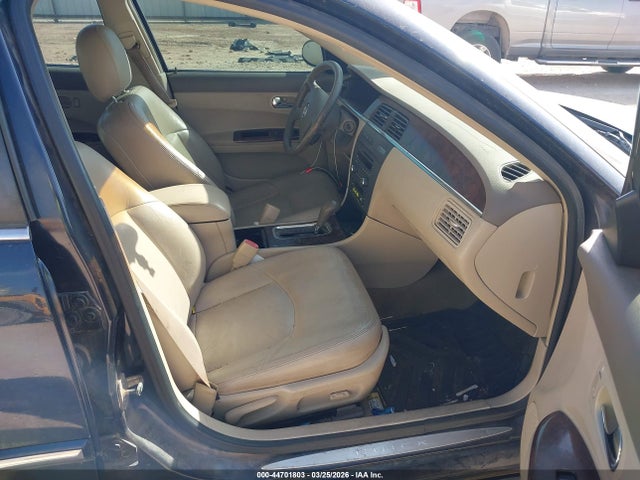 44701803 :رقم المزاد ، 2G4WD582071205264 vin ، 2007 Buick Lacrosse Cxl مزاد بيع