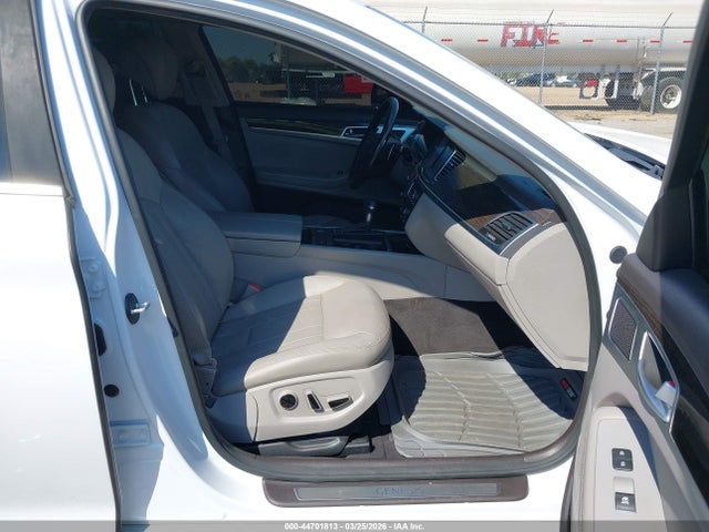 Продажа на аукционе авто 2018 Genesis G80 3.8, vin: KMHGN4JE5JU262913, номер лота: 44701813