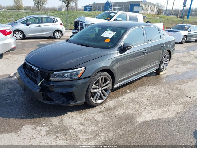 Продаж на аукціоні авто 2016 Volkswagen Passat 1.8t R-line, vin: 1VWAT7A30GC035334, номер лоту: 44701832