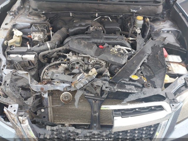 44701854 :رقم المزاد ، 4S3BMBK6XD3035563 vin ، 2013 Subaru Legacy 2.5i Limited مزاد بيع