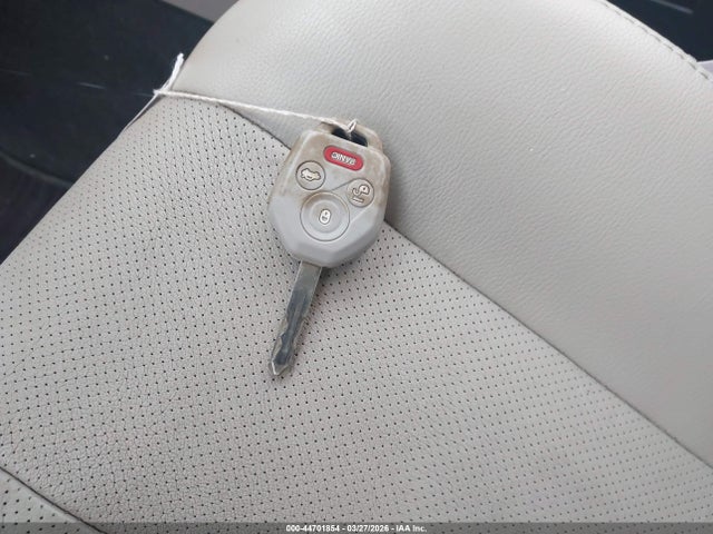 44701854 :رقم المزاد ، 4S3BMBK6XD3035563 vin ، 2013 Subaru Legacy 2.5i Limited مزاد بيع